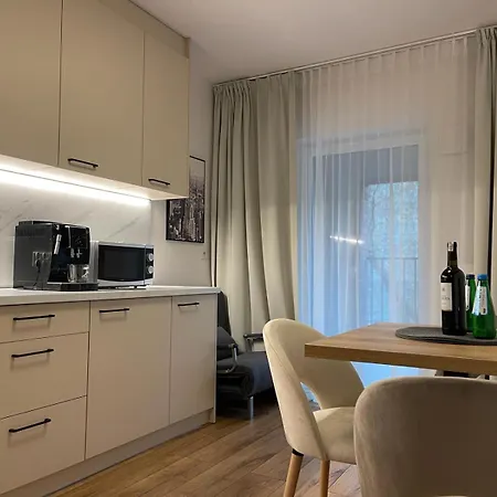 Sense New - Main Station And Center Apartmán