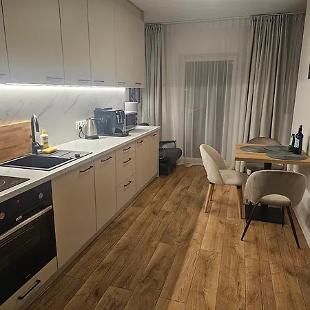 Apartmán Sense New - Main Station And Center