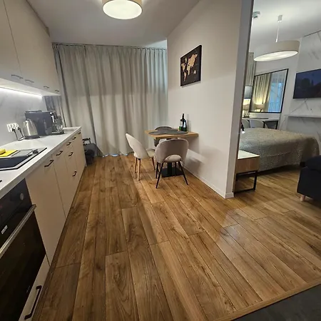 Sense New - Main Station And Center Vratislav