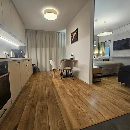 Apartmán Sense New - Main Station And Center Vratislav