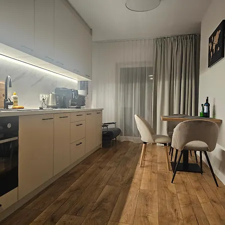 Sense New - Main Station And Center Apartmán