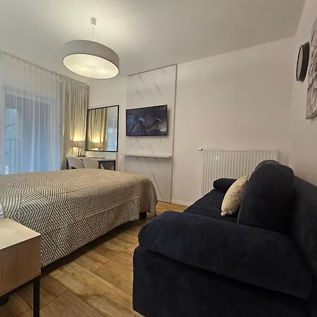 Sense New - Main Station And Center Apartmán