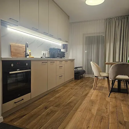 Sense New - Main Station And Center * Vratislav